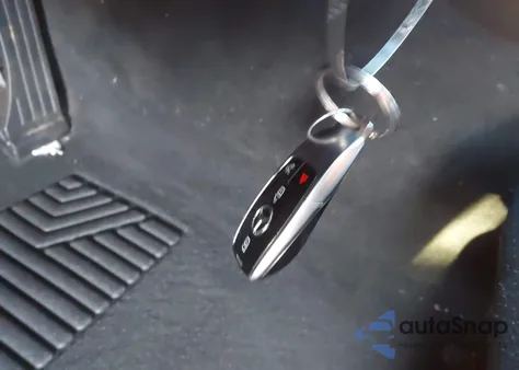 2020 Mercedes-Benz E 350 from USA, damaged, VIN W1KZF8DB1LA768249